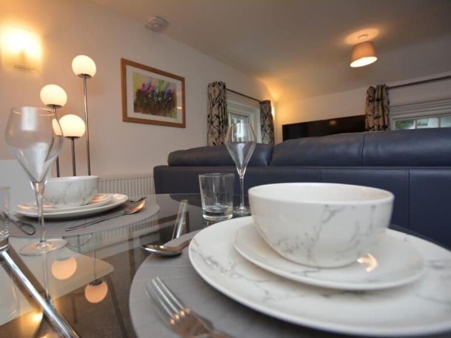 Welcoming Luxury In A Grade II Listed Building Apartment Честър Екстериор снимка